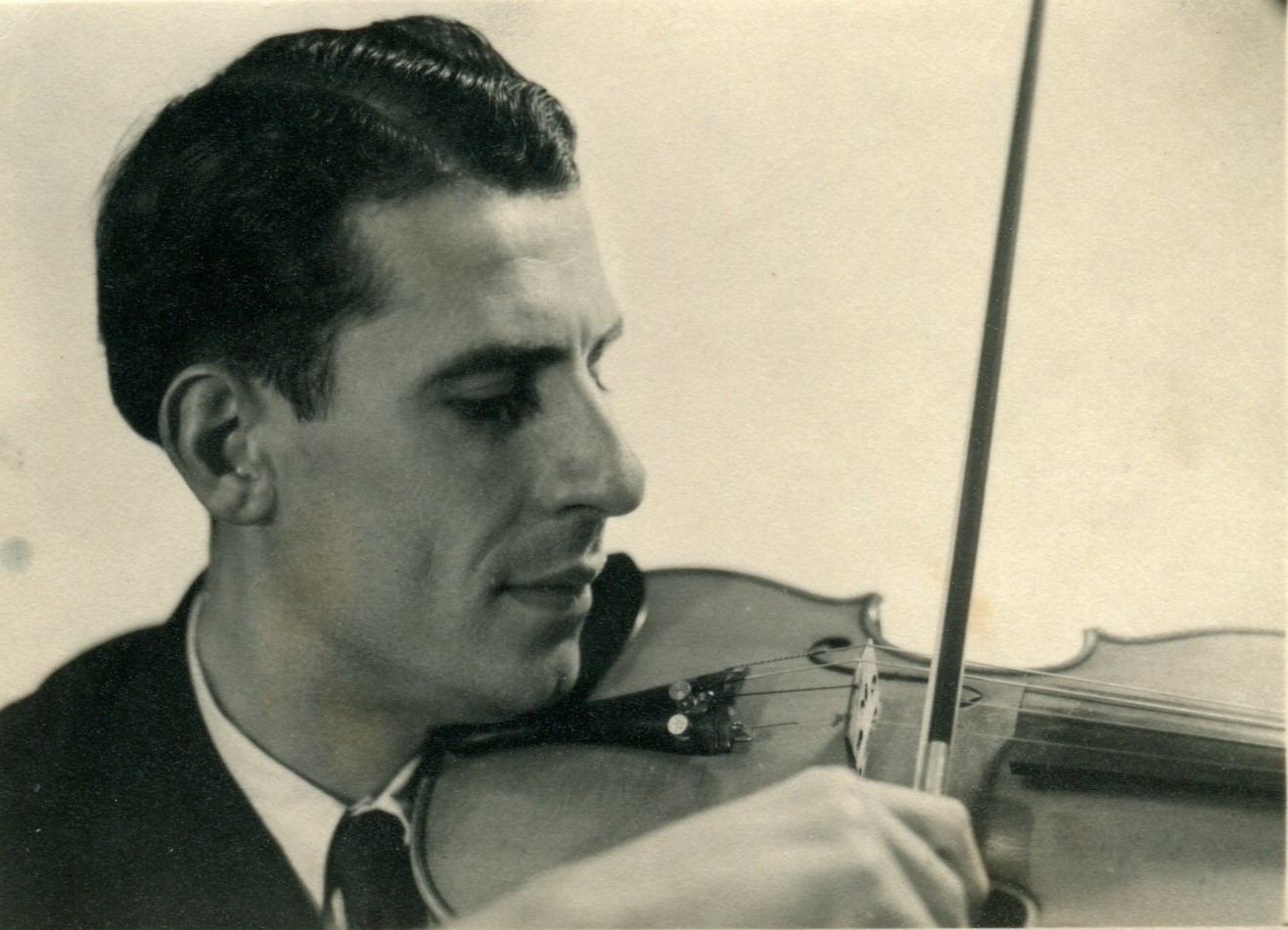 Aristide Wirsta jouant du violon
