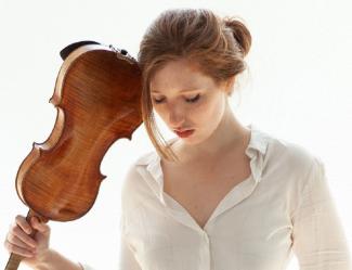 Rachel Koblyakov et le violon Guadagnini du CNSMDP